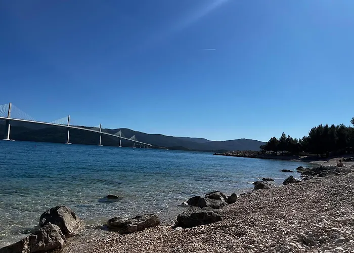 Διαμέρισμα Ora Komarna