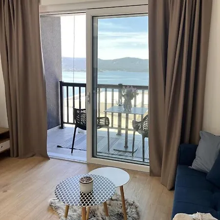 Apartmán Ora Komarna