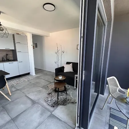Apartmán Ora Komarna