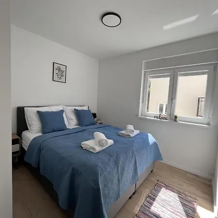 Apartmán Ora Komarna
