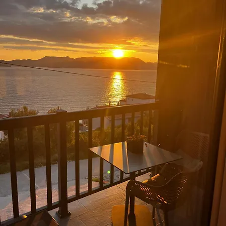 Ora Apartmán Komarna