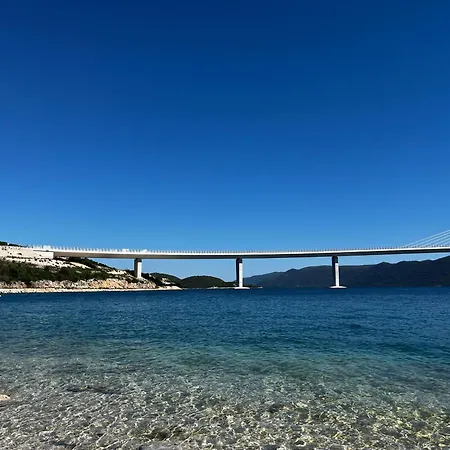 Apartmán Ora Komarna