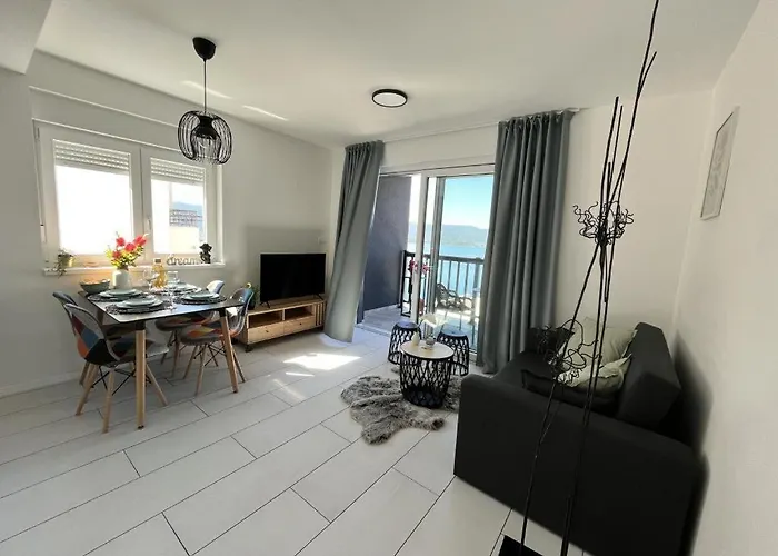 Ora Appartamento Komarna