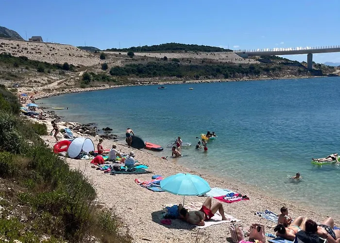 Διαμέρισμα Ora Komarna